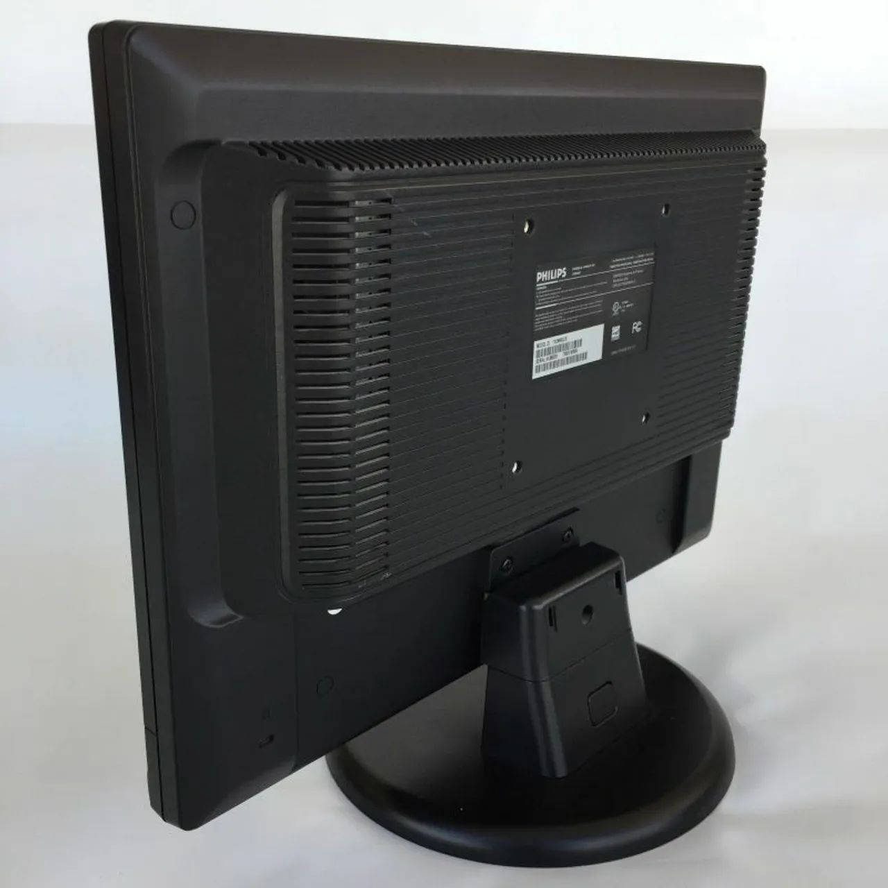 Monitor philips 17 polegadas wide preto com cabos - Foto 3