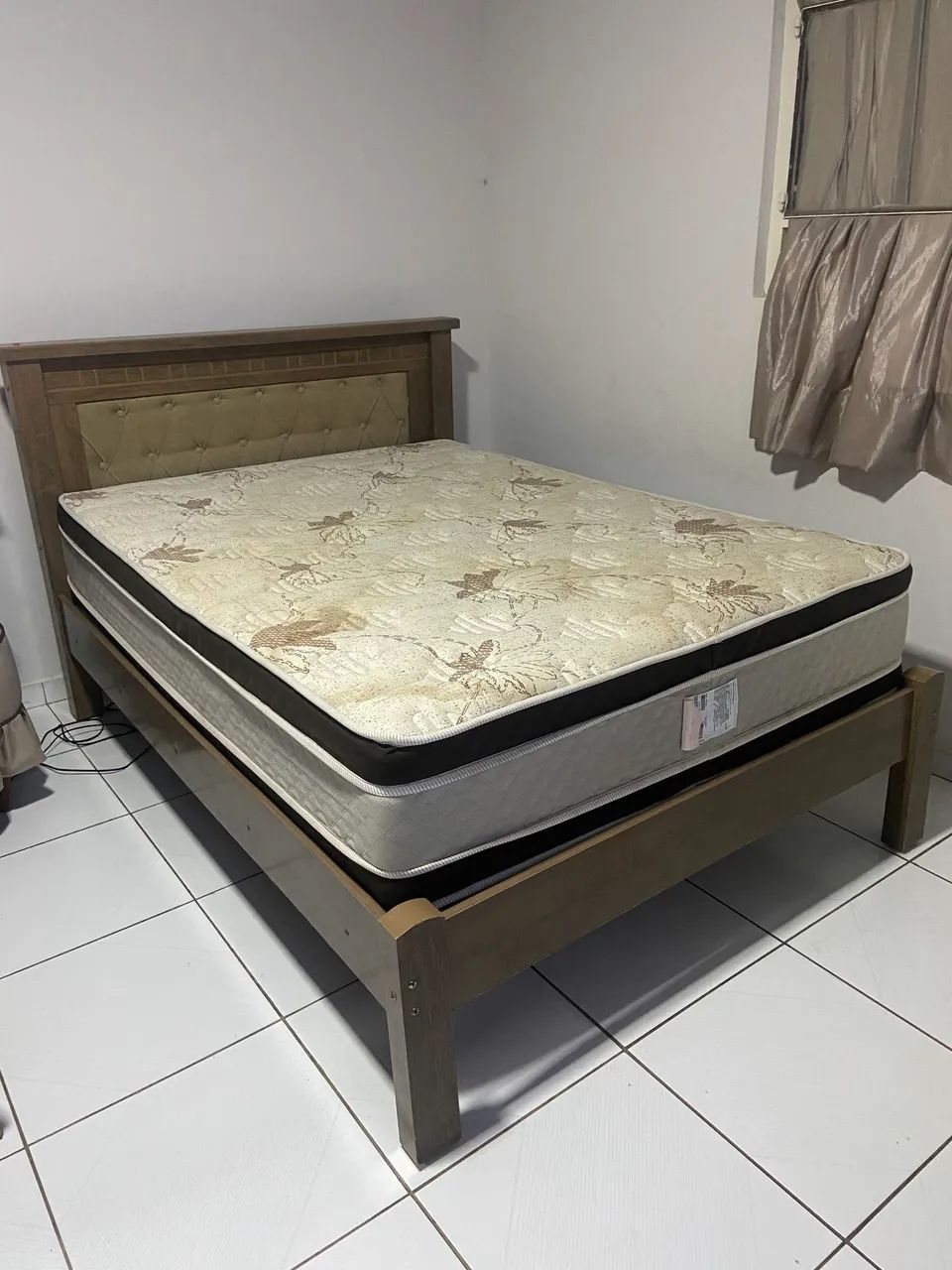 VENDO CAMA COM COLCHÃO GAZIN - Foto 3