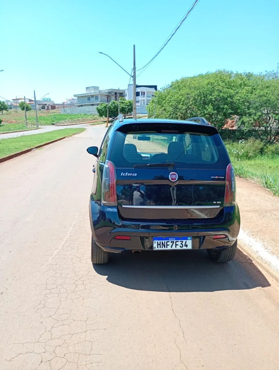 Fiat Idea Sporting Dualogic 1.8 Flex 16V 5P 2011 - Foto 4