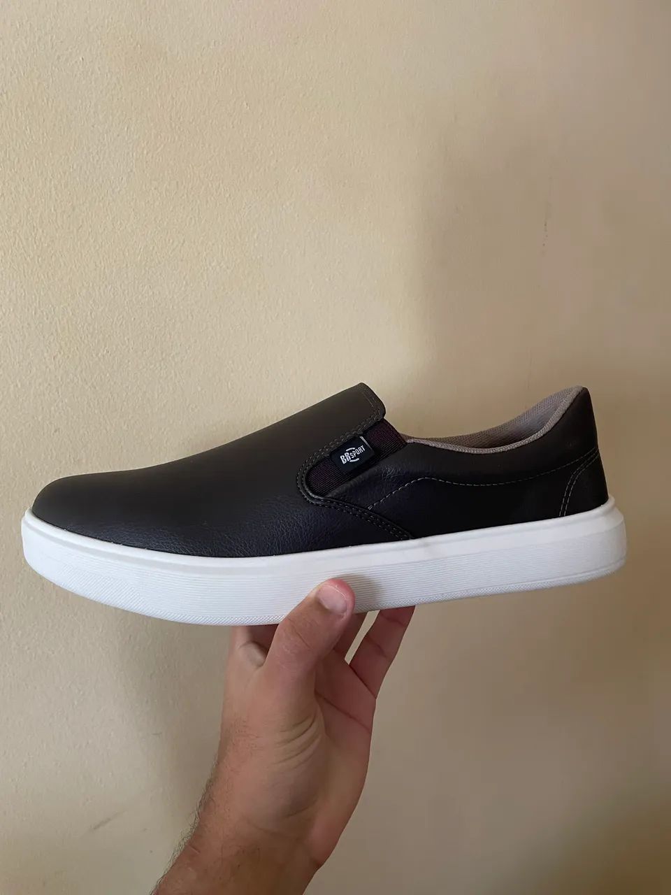 Sapato Novo Social/Casual em couro Tamanho 41