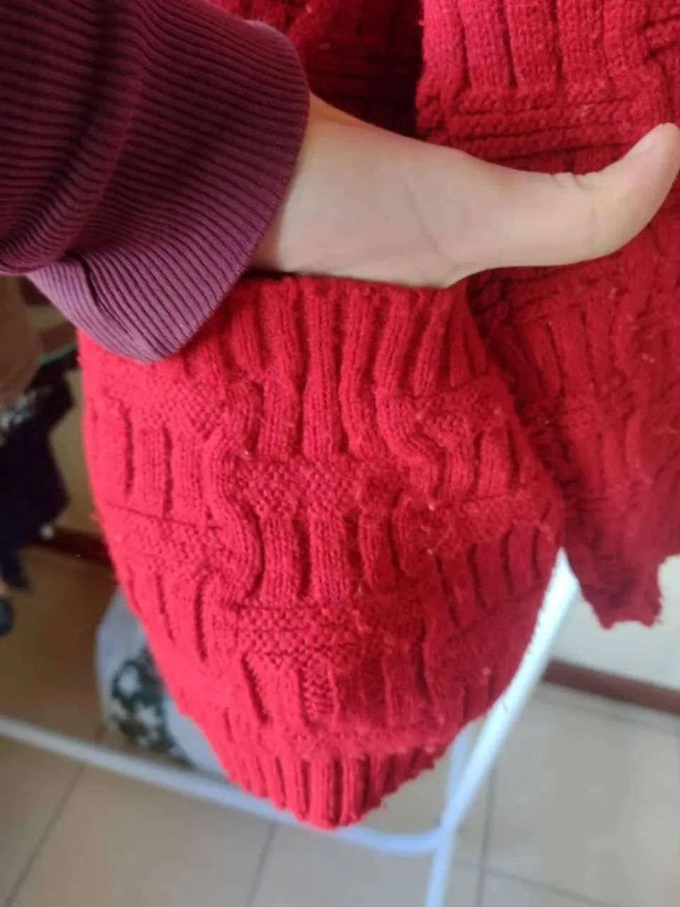 Casaco vermelho em tricot - Foto 4