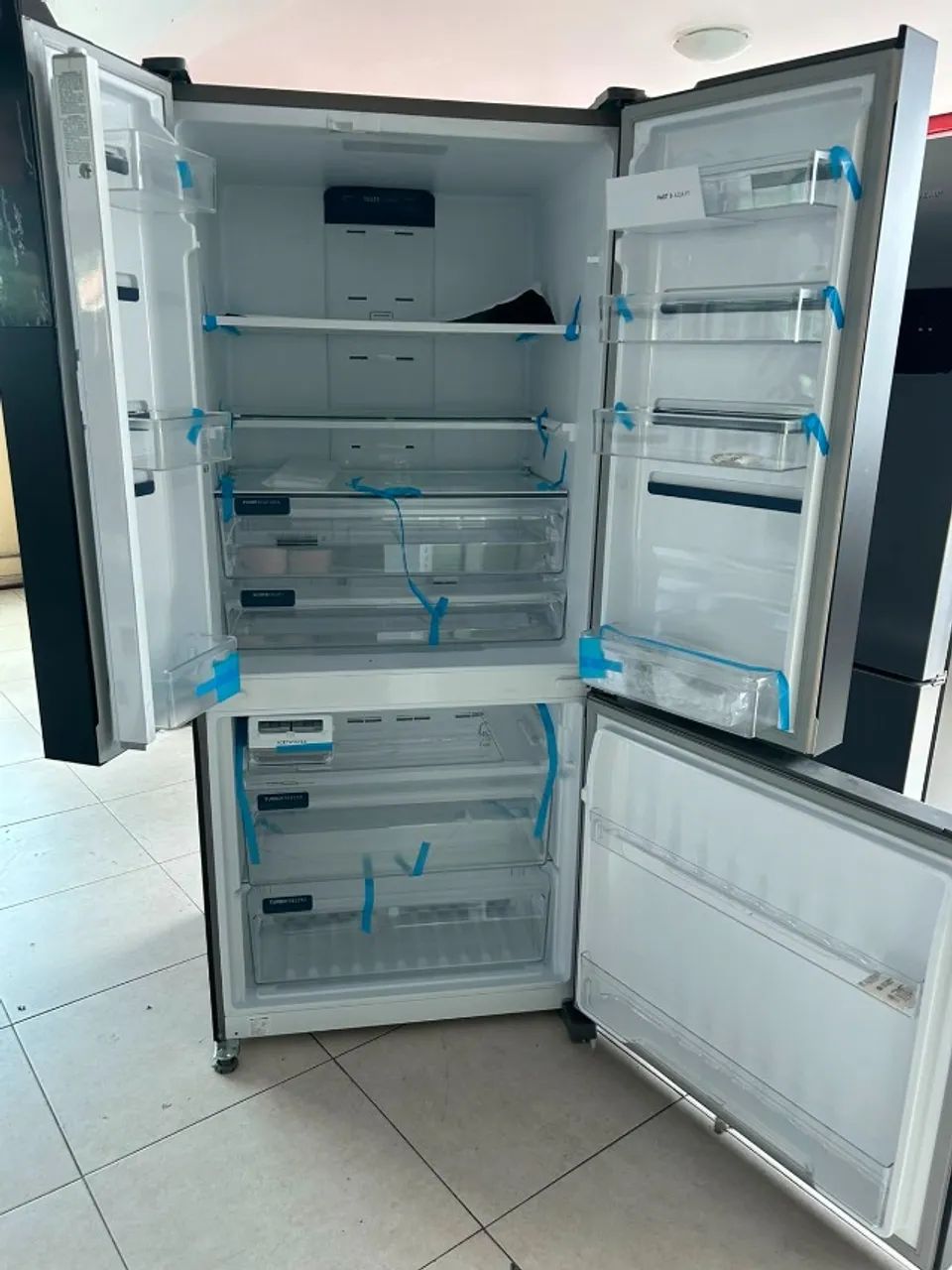 Refrigerador Electrolux 590L 110v - Plotado de Preto - Foto 3