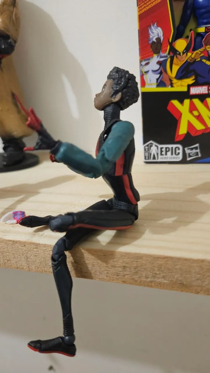 Action figure Spiderman Miles Morales Marvel - Foto 2