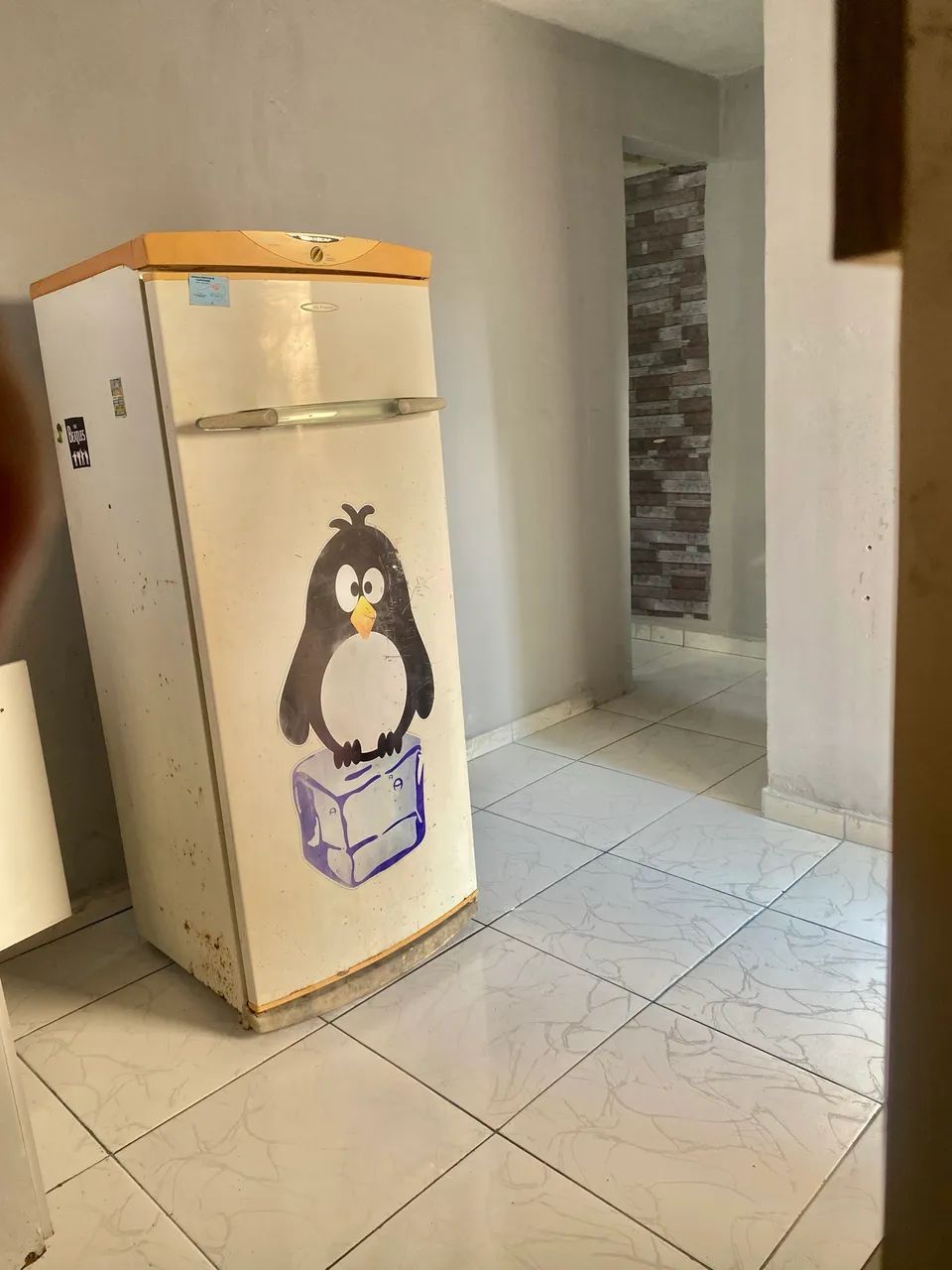 ALUGA-SE QUARTO E COZINHA  - Foto 4