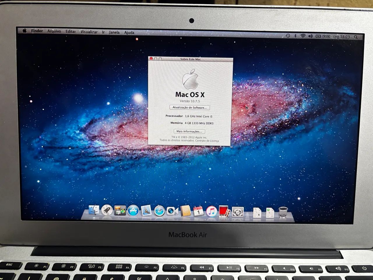 Apple Macbook air EMC 2471 i5 4GB SSD 128GB - Foto 2