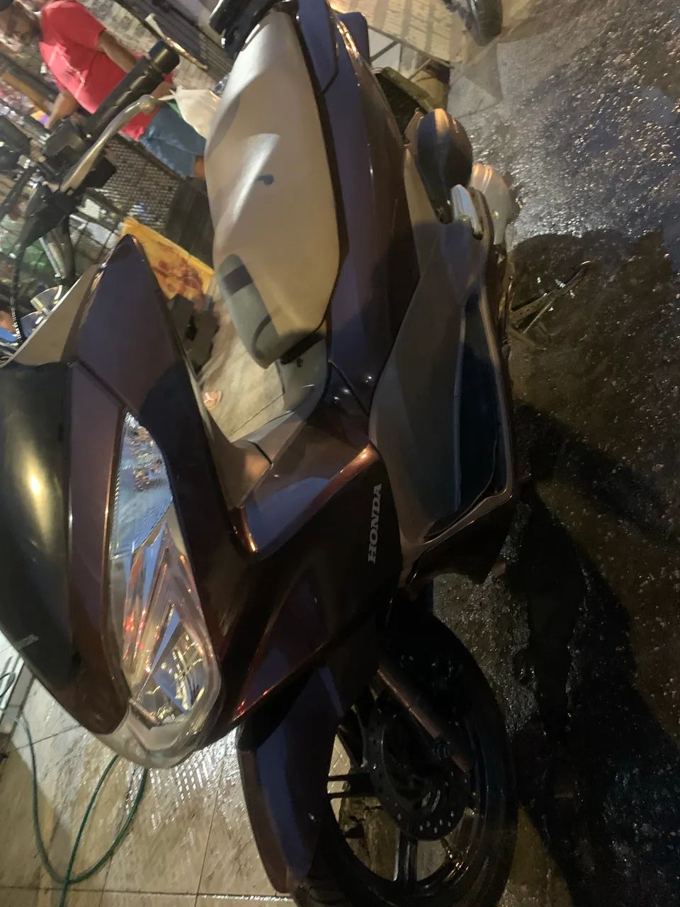 PCX DLX MARROM 