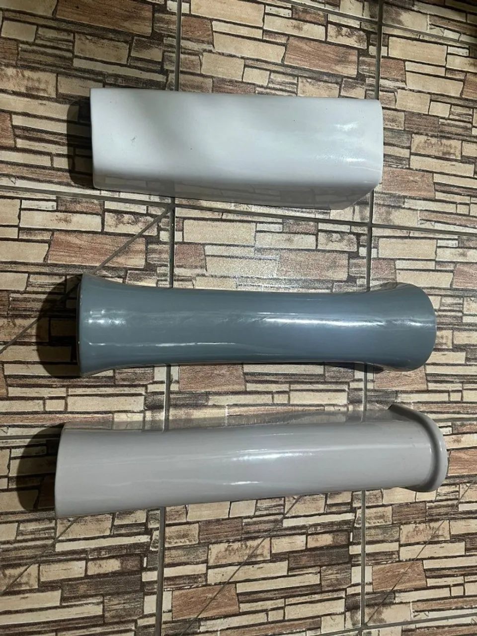 Vendo coluna de tanque e lavatório.