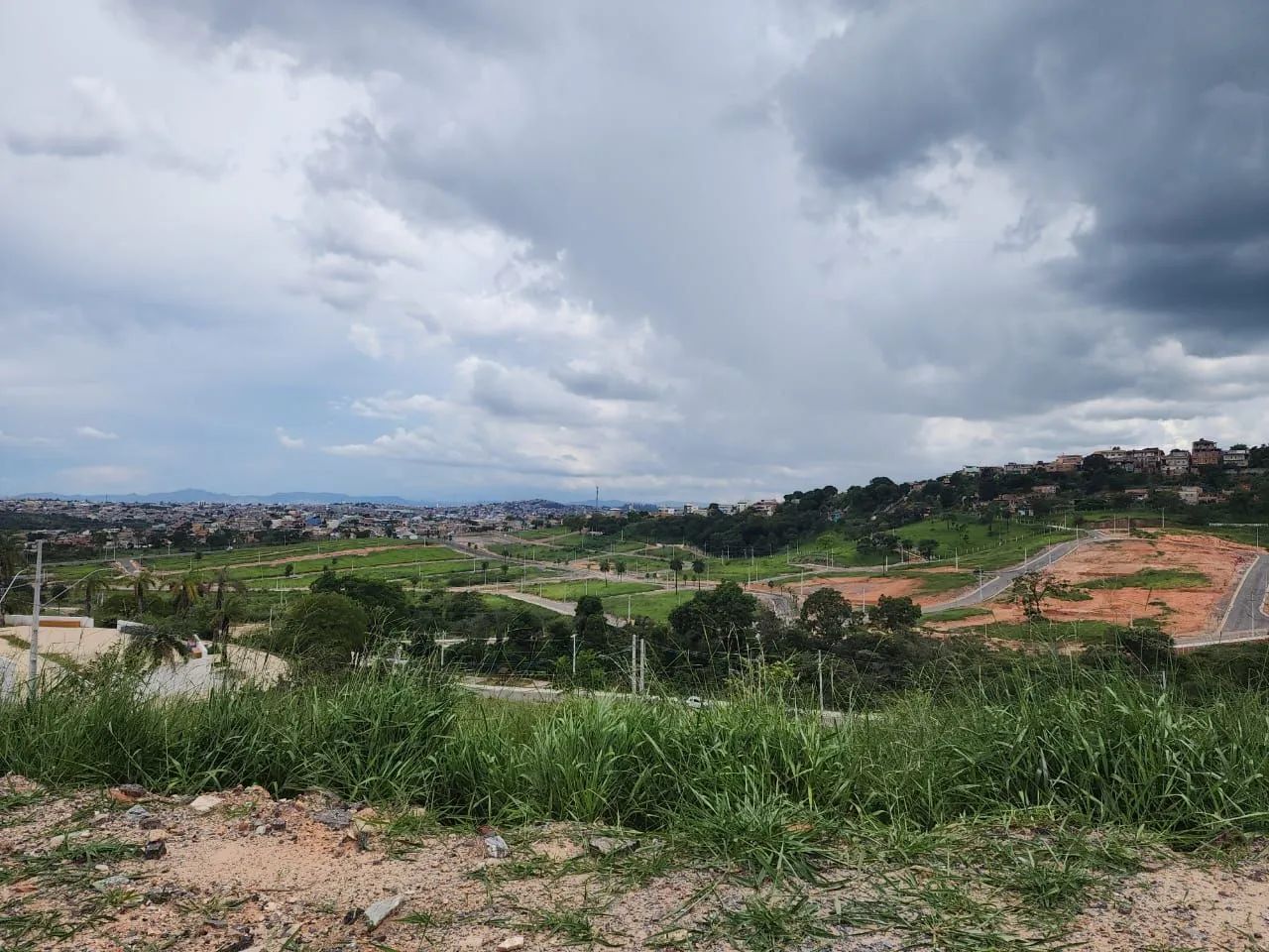 Vendo magnífico lote em justinopolis  - Foto 2