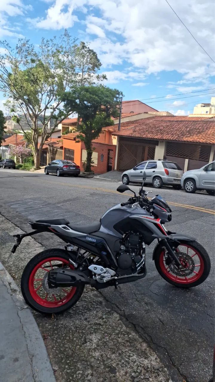 Fz25  - Foto 3