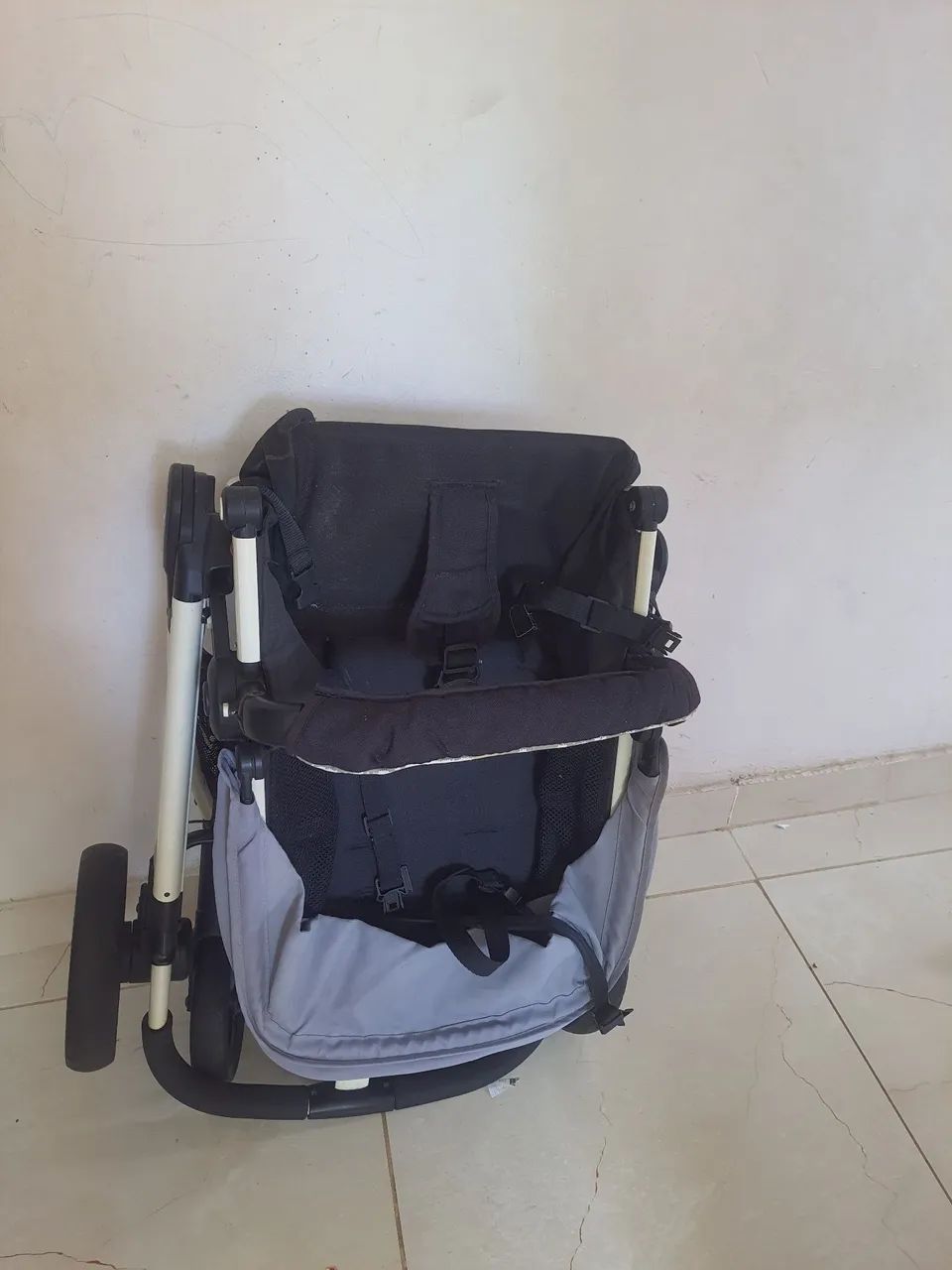 Carrinho de  de bebê  - Foto 4