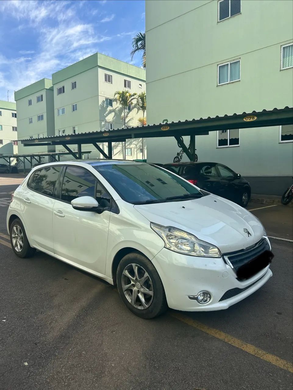 Peugeot 208 2015