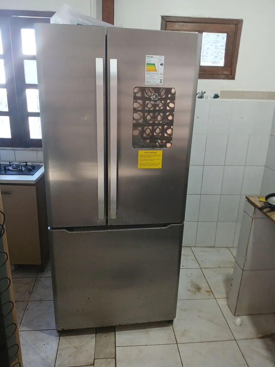 Geladeira com defeito 