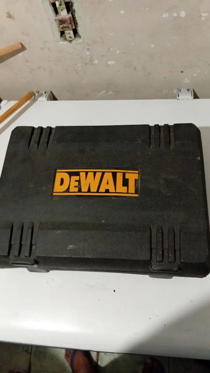 martelete combinado sds 13,3 1.600w dewalt