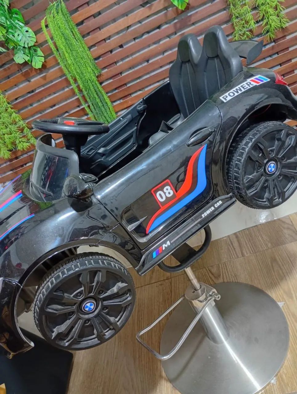 Cadeira Infantil para salão Carrinho hidráulica 