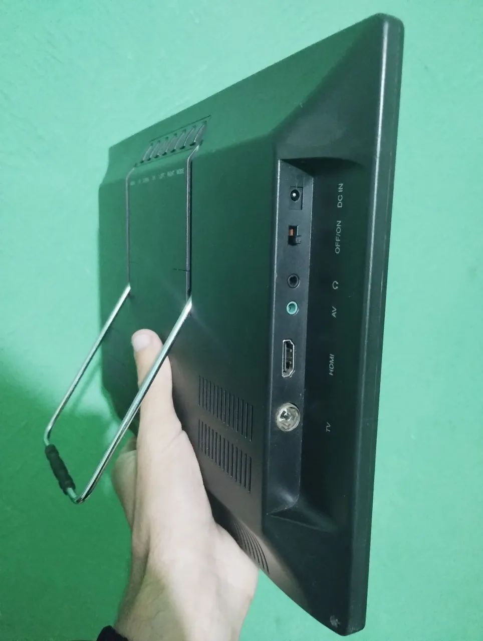 Tv e Monitor Portátil 14,1 polegadas - Foto 3