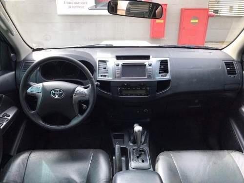Hilux SRV 4x4 - Foto 4