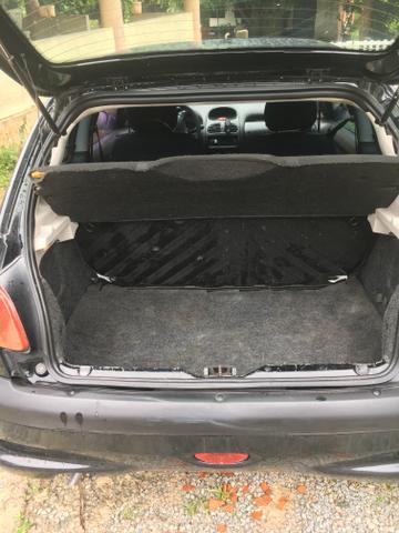 Vendo este carro ano 2008 completo e muito econômico pronto para transferência - Foto 13