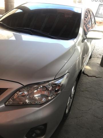 Toyota Corolla xei 13/14 Carro em excelente estado
