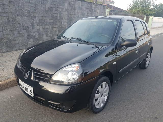 Reunalt Clio 1.0 Completo, Financio Carro muito conservado