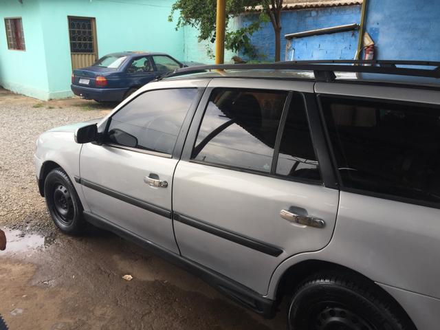 Vende-se Parati 1.6 completa, motor AP, ano e modelo 2005 - Foto 2