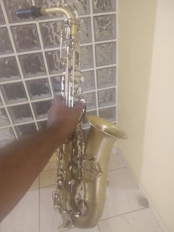 Vendo sax relíquia