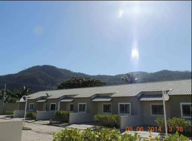 Imobiliária Nova Aliança!!! Casa Linear com 2 Quartos em Condomínio