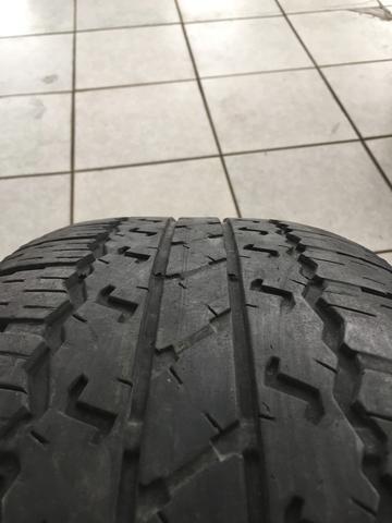 Pneus Bridgestone 265/65/R17 112 s - Foto 6