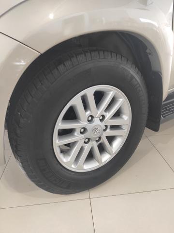 Hilux SW4 12/13 7 lugares - Foto 3