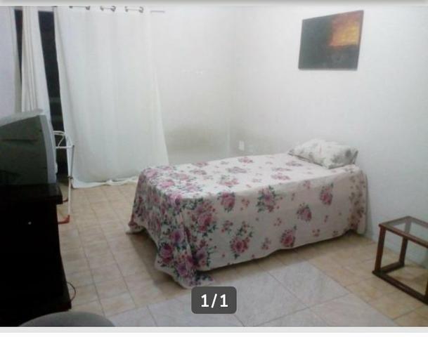 Alugo quarto individual mobiliado em jardim camburi - Foto 2