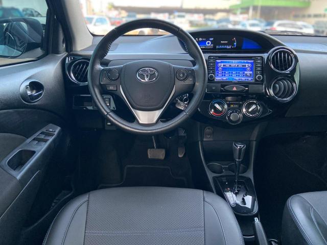 Etios Platinum sed. 1.5 automático ano 2017 - Foto 7