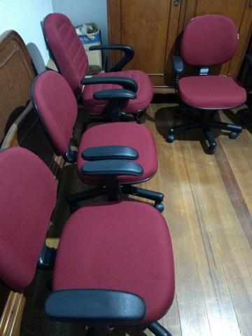 Cadeira Giratória TR Termobile - Apoio de braço e regulagem de altura - Foto 5