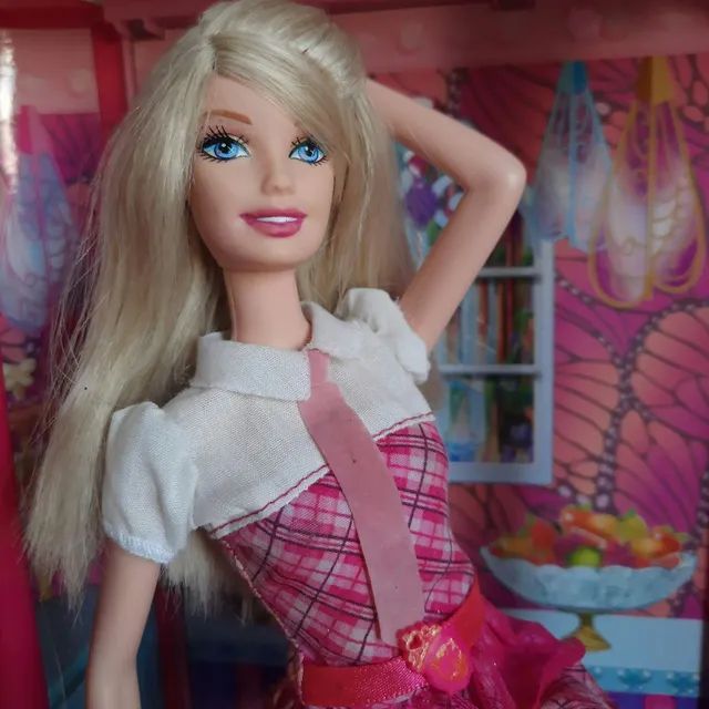 Barbie Escola De Princesas Blair - Artigos infantis - Santa Mônica,  Uberlândia 1252527876