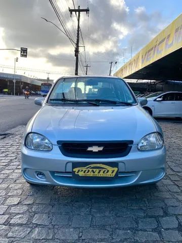 Chevrolet Classic 2015 passa a ter ar-condicionado de série - Carros e  motos - Extra Online