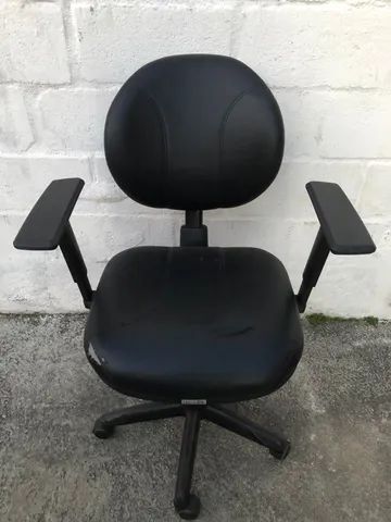 Cadeira de escritório com braço 