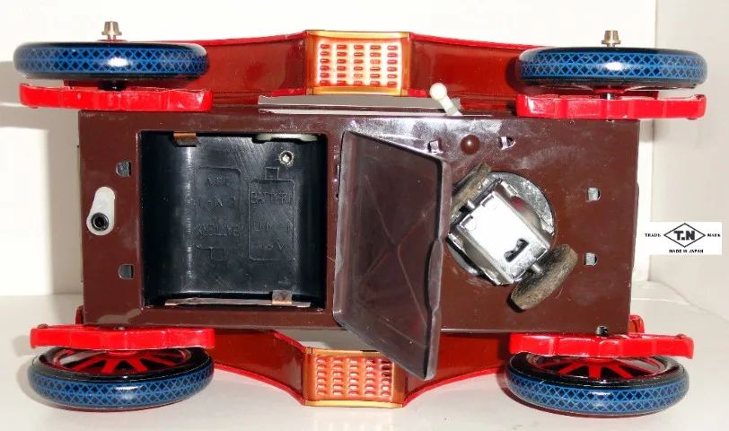 Shaking Antique  Car. Da marca Tn. Raridade. - Foto 3