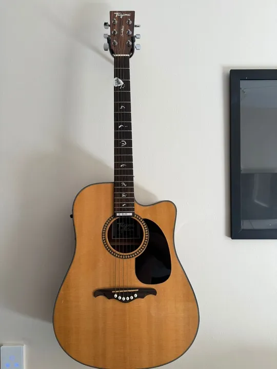 Violão Tagina Juninho Afram