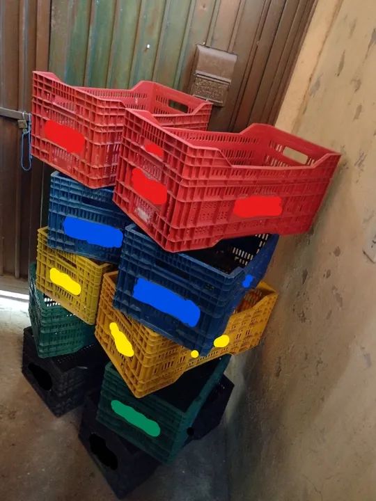 Caixa Plástica Seminova - Foto 3