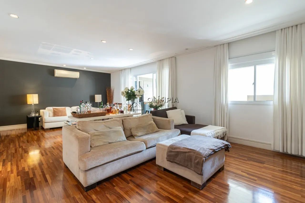 Apartamento Venda 2 Dormitórios - 156 m² Moema