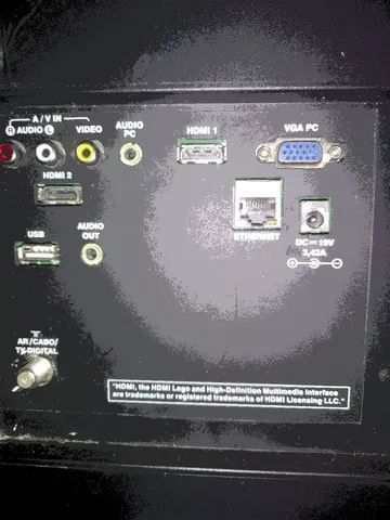 Televisão CCE led 32 com defeito  - Foto 3