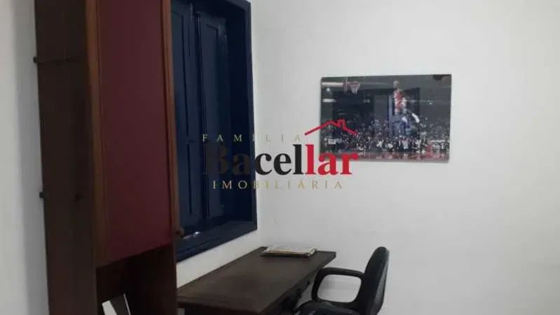 2 Lojas modernizadas em Benfica. - Foto 9