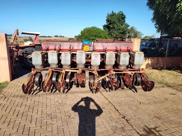 Plantadeira 8 linhas Semeato - Foto 2