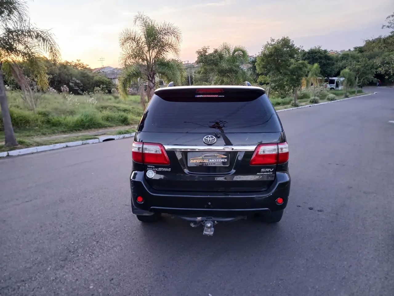 Hilux SW4 SRV Diesel 4x4 - Foto 3
