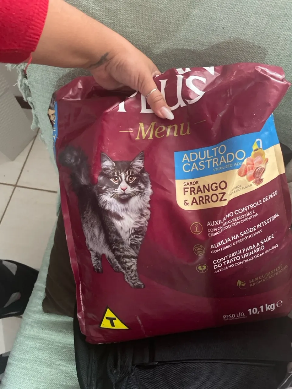 Ração Plus Menu Adulto Castrado Frango e Arroz 10.1kg