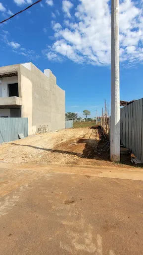 Terreno em Condomínio Fechado no Bairro Santa Cruz Segurança e Tranquilidade para Constru