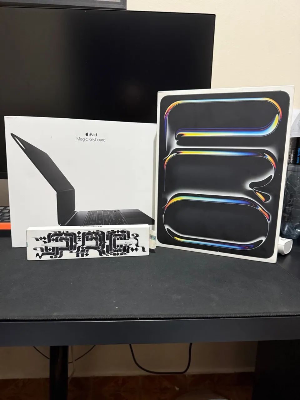 IPad Pro M4 13? Wi-Fi + Celular com Magic Keyboard e Apple Pencil Pro - Foto 2