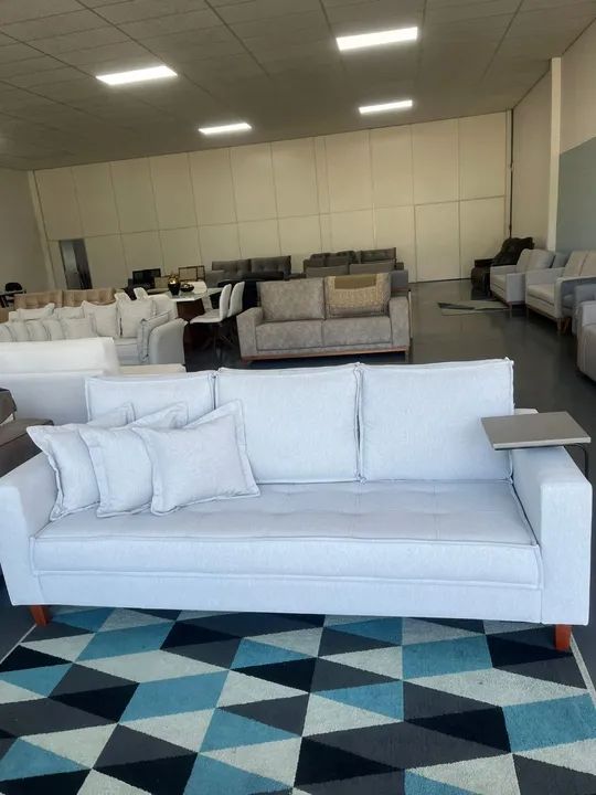 Sofá 3 lugares branco - Novo