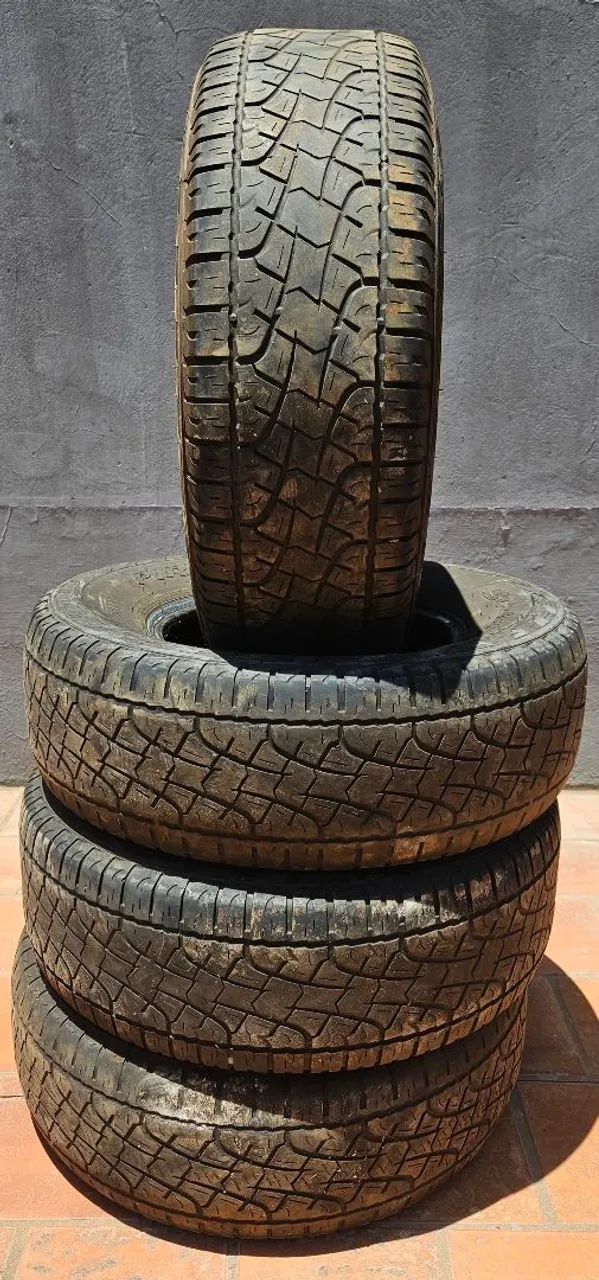 PNEUS 265/70/16 - Pirelli Scorpion