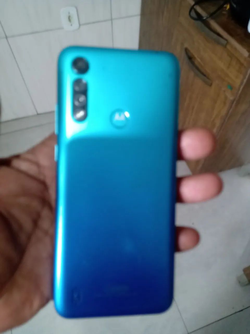 Vendo telefone Motorola g8paawer