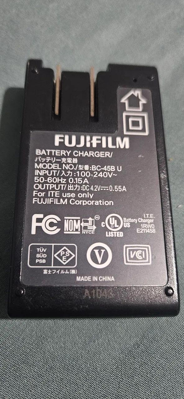 Carregador de Bateria Fujifilm BC-45B U