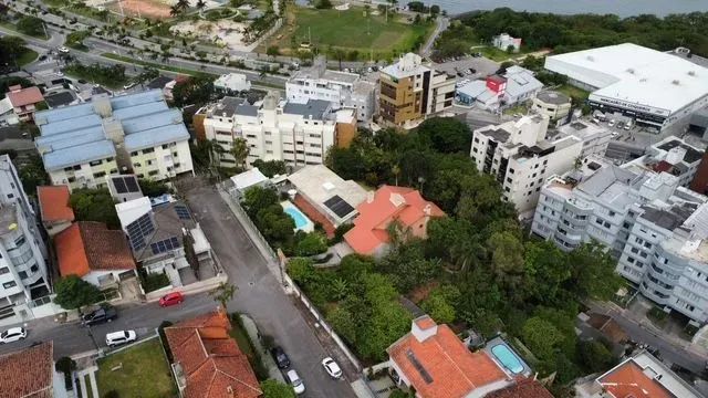 Terreno com 1.427m² - À venda em Coqueiros, Florianópolis. - Foto 5